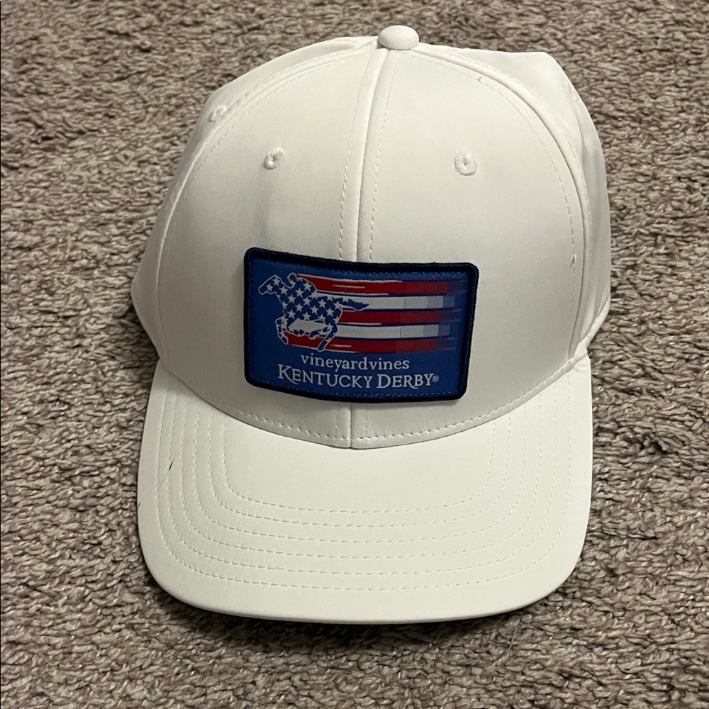 Vineyard Vines White Kentucky Derby Hat for the 148th Derby